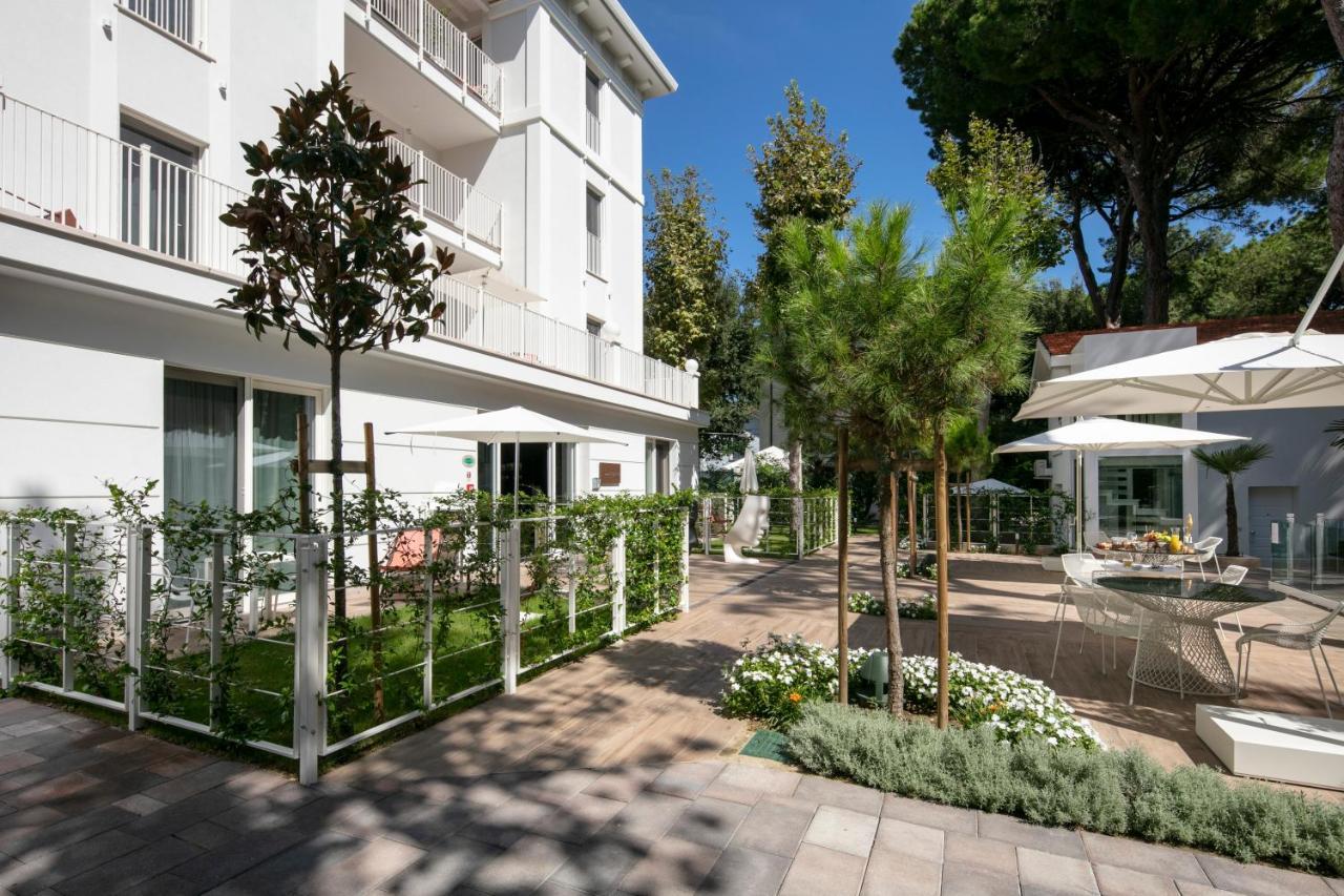 Elegance Riccione Exterior foto
