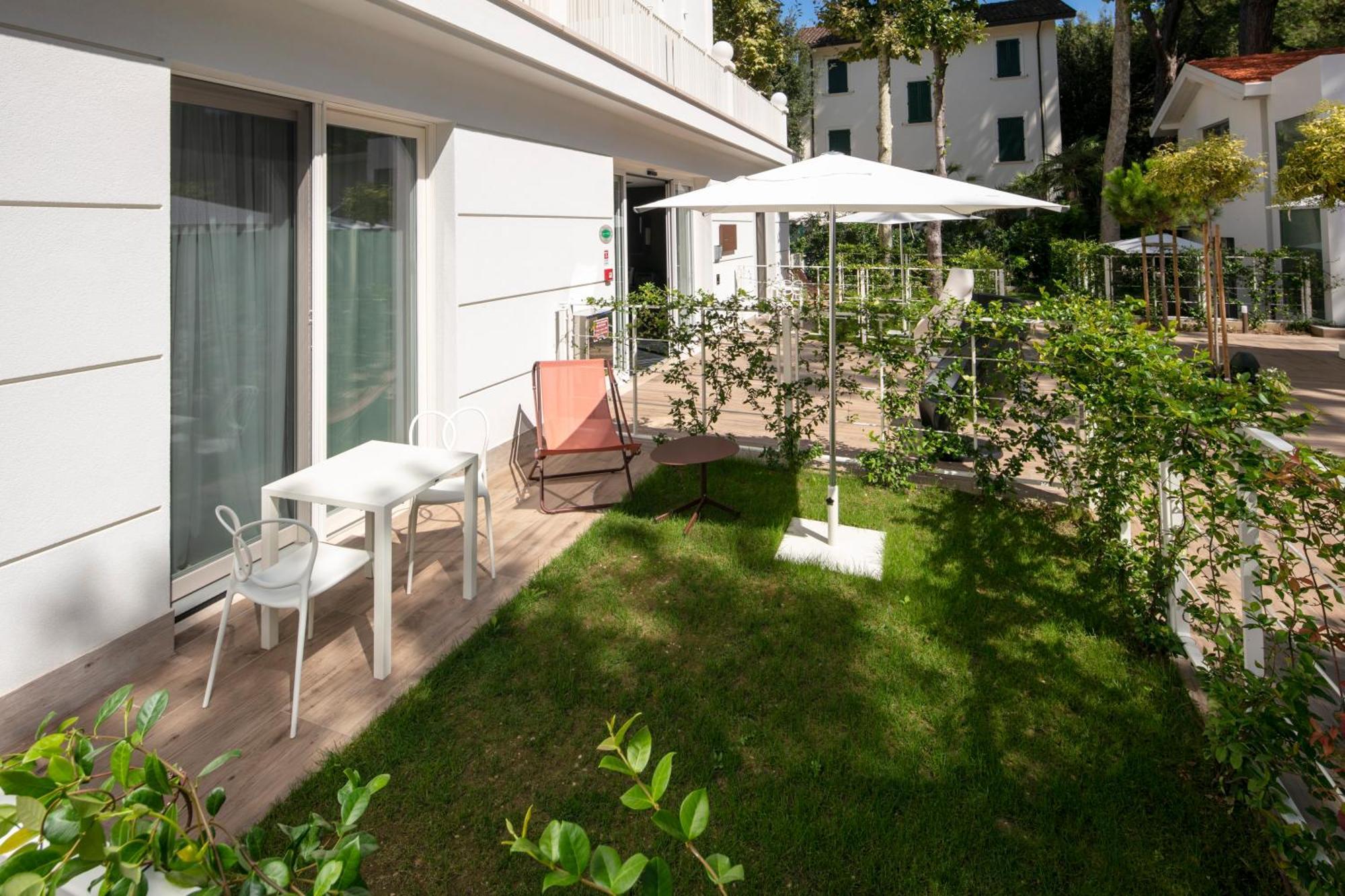 Elegance Riccione Exterior foto