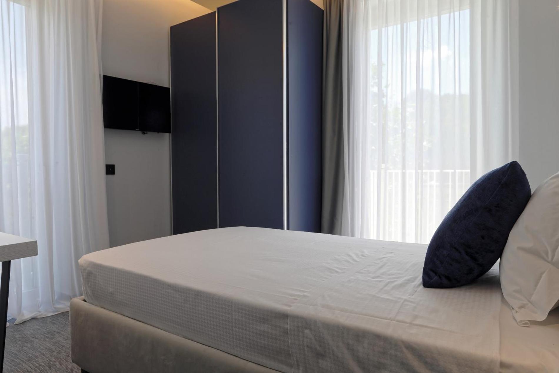 Elegance Riccione Quarto foto